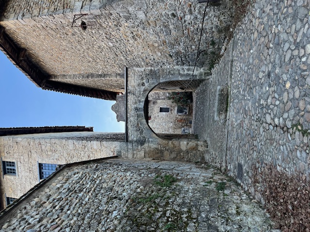 Pérouges
